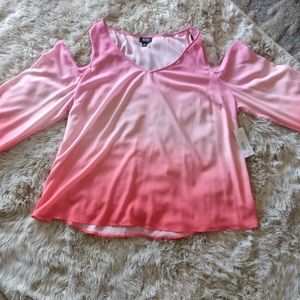 1X NWT PINK OMBRE ANA COLD SHOULDER TOP